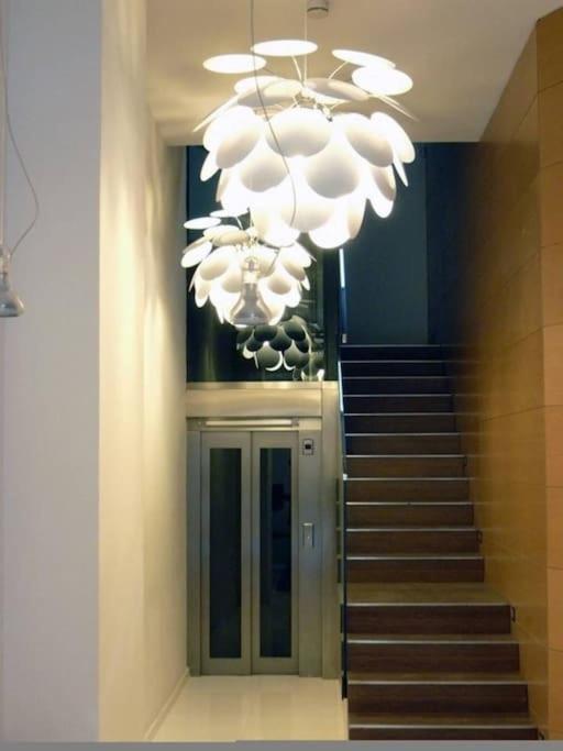 Apartamento Stunning & Modern Penthouse - Rambla - City Centre Tarragona Exterior foto