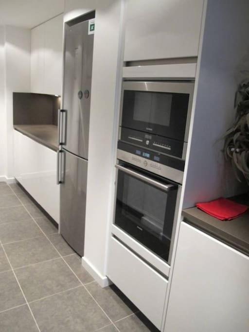 Apartamento Stunning & Modern Penthouse - Rambla - City Centre Tarragona Exterior foto